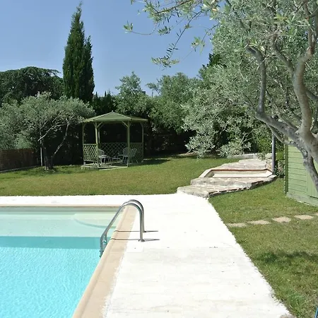 La Vieille Bastide Bed & Breakfast 3*