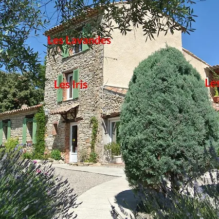 Bed & Breakfast La Vieille Bastide 3*