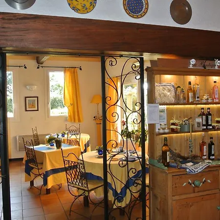 La Vieille Bastide Bed & Breakfast Flayosc