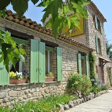 Bed & Breakfast La Vieille Bastide 3*